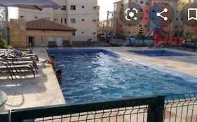 Apartamento em Messejana com lazer completa apto inteiro